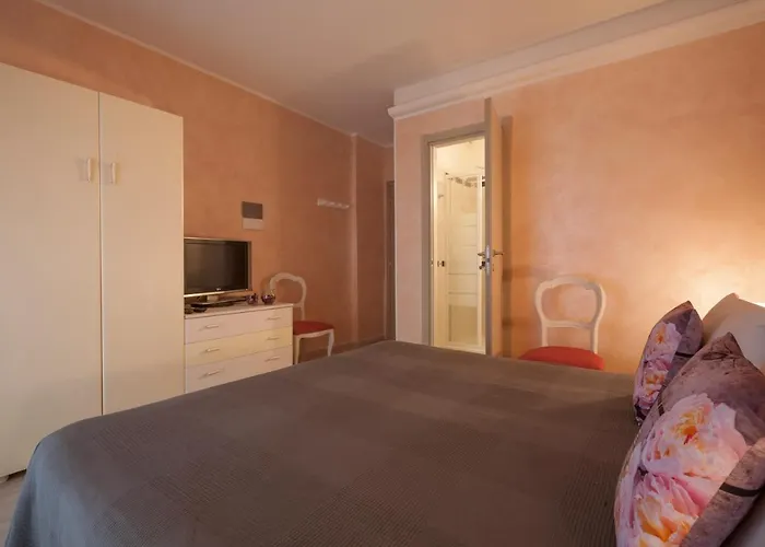 Ela Oda ve Kahvaltı